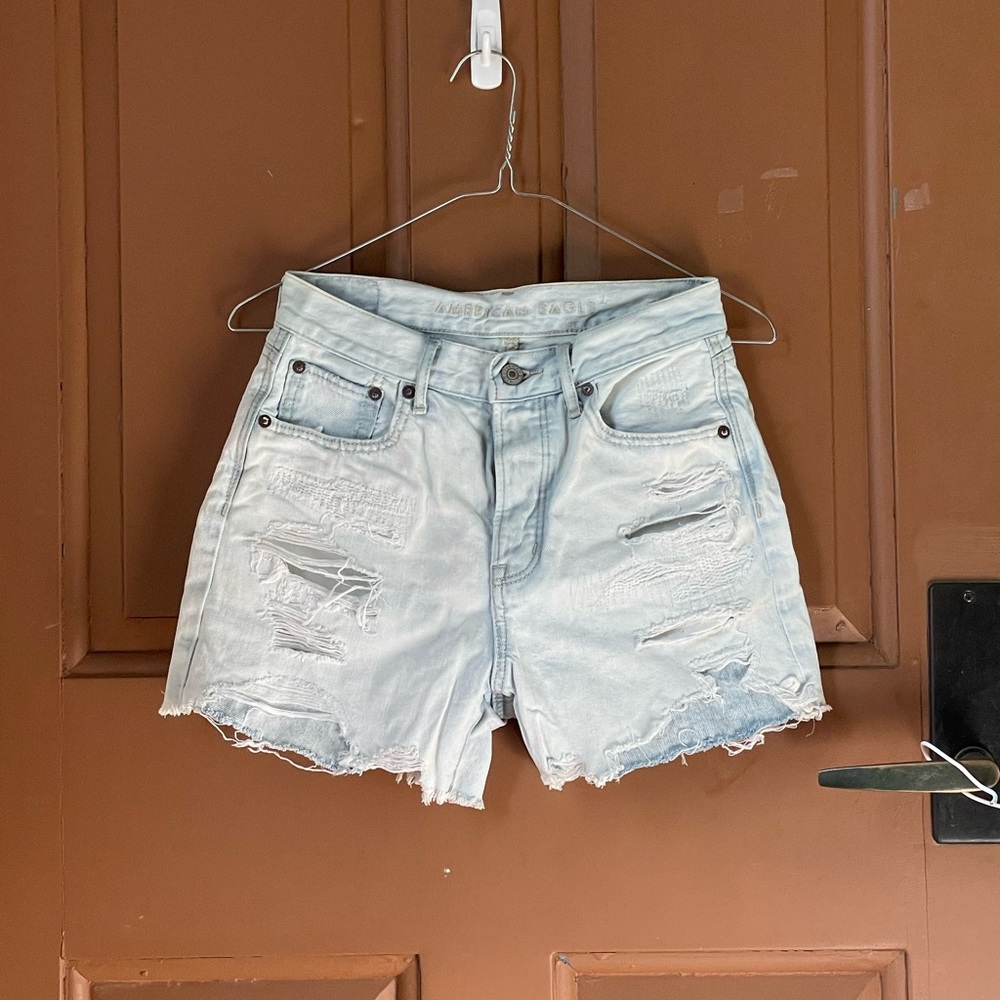 American Eagle denim shorts in size 0